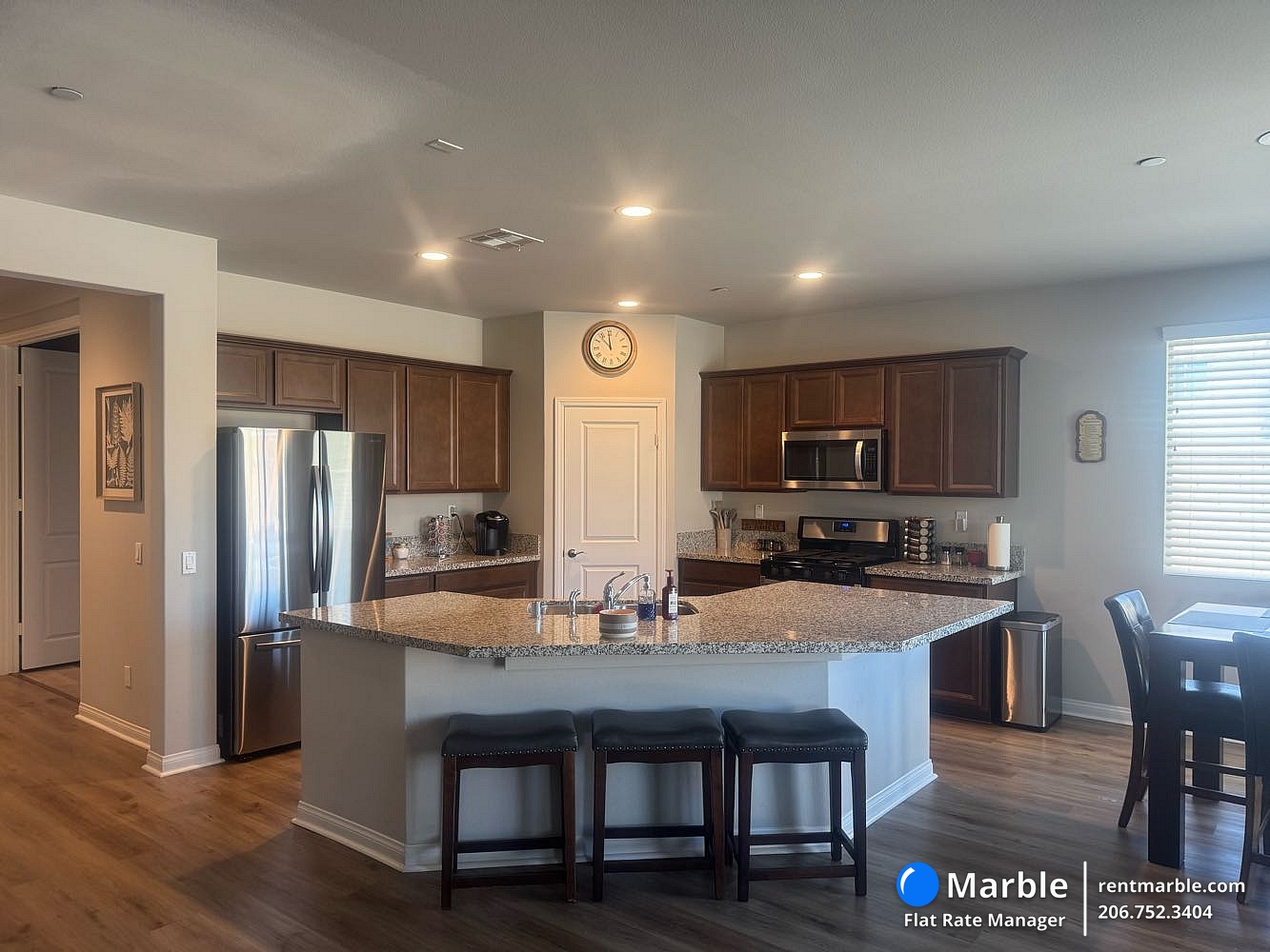 30600 Golden Leaf Ct, Murrieta CA 92563 photo 6
