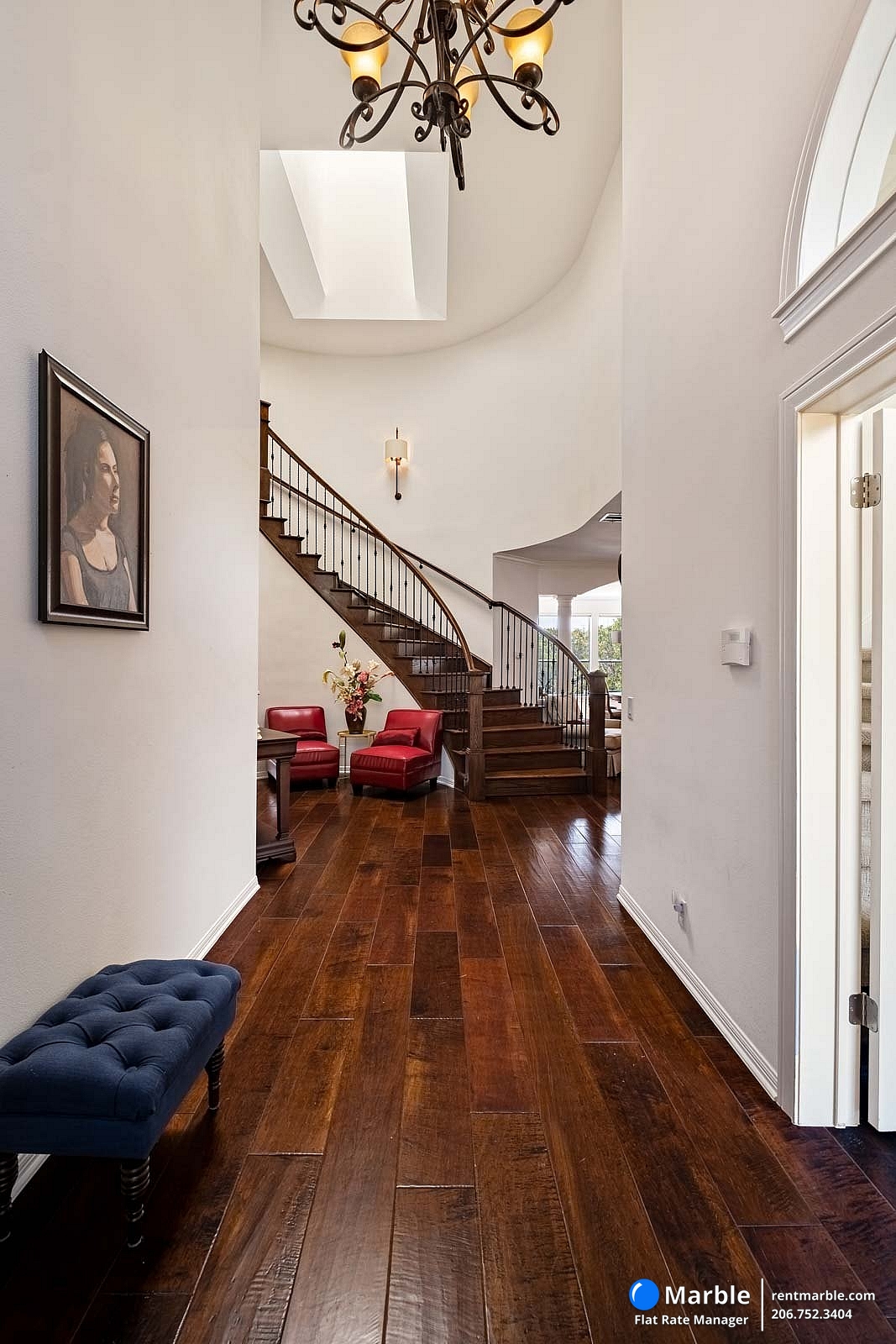 5511 Courtyard Dr, Austin TX 78731 photo 3