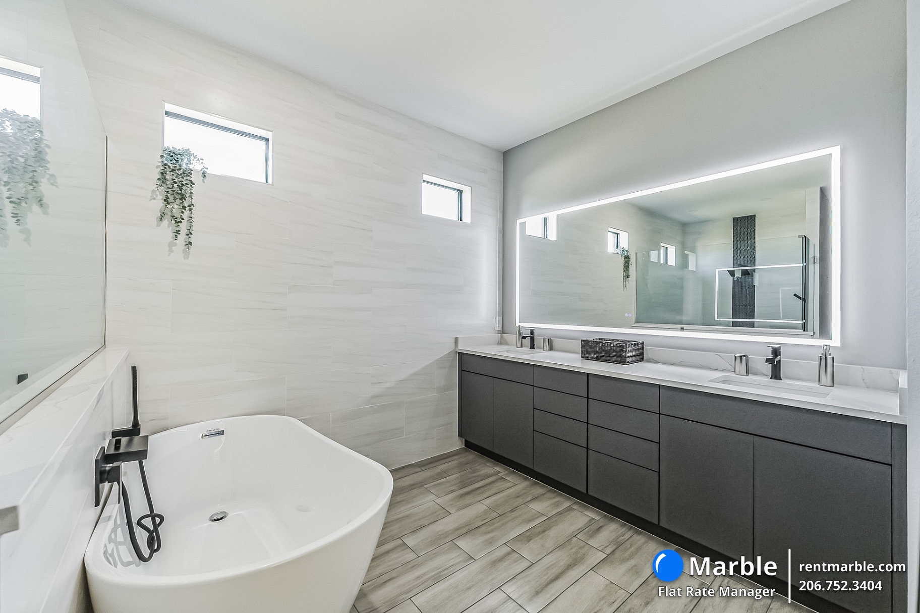 4618 Catalina Ln, Bonita Springs FL 34134 photo 9
