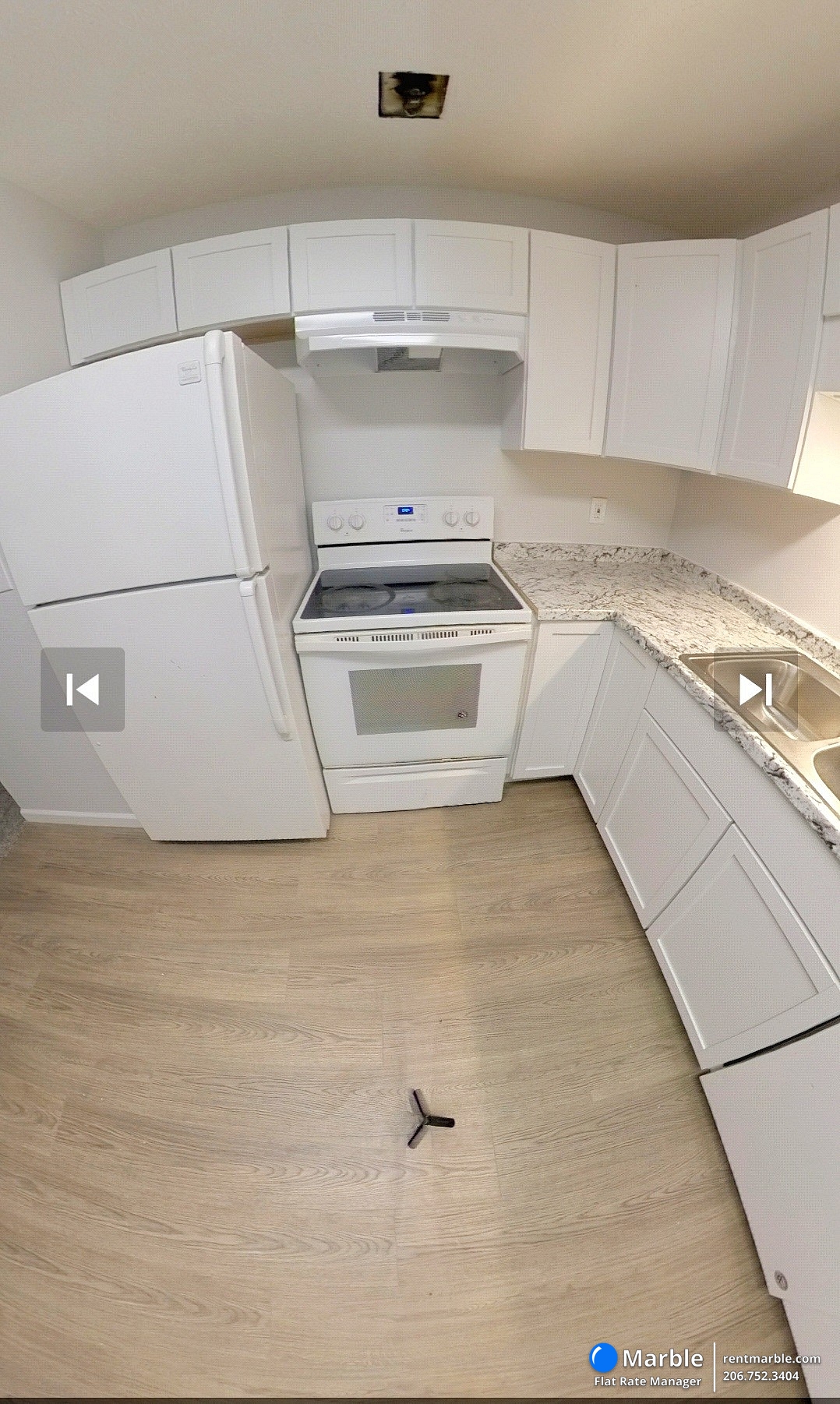 4915 Huntington Ave, Apt 1, Lincoln NE 68504 photo 2