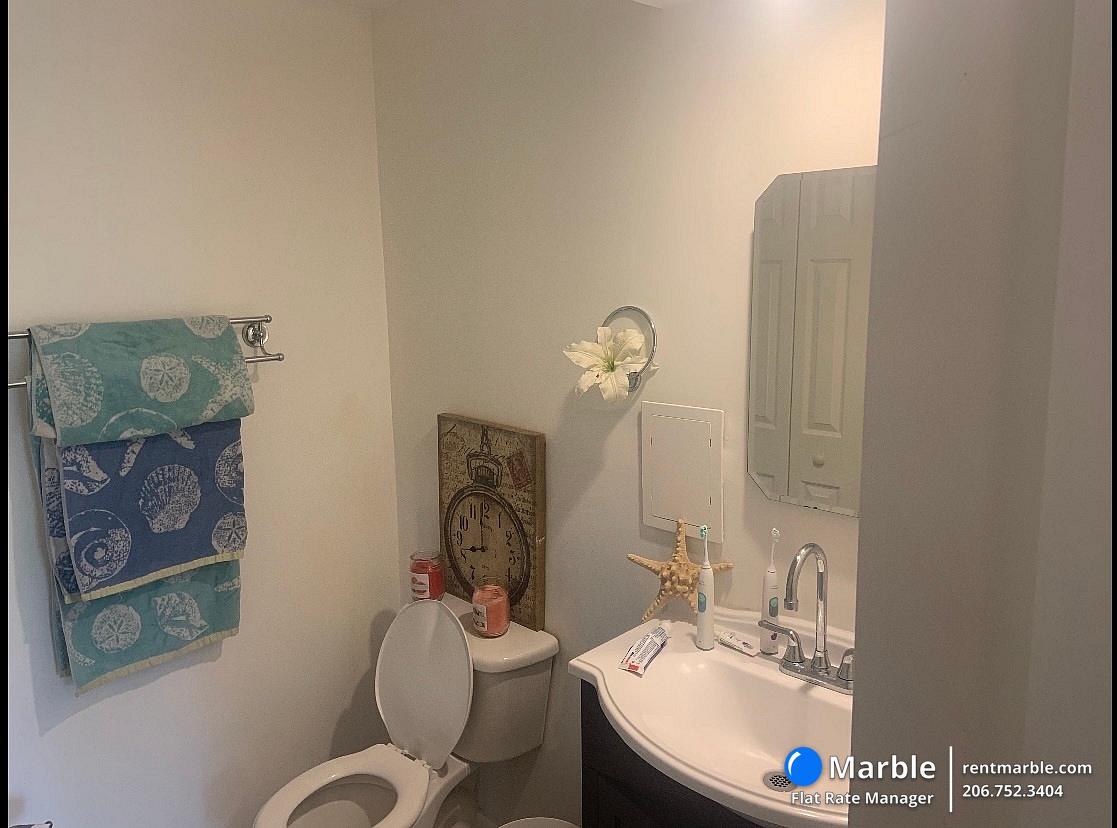 3 Steeplechase Ct, Unit B, Hendersonville NC 28791 photo 9