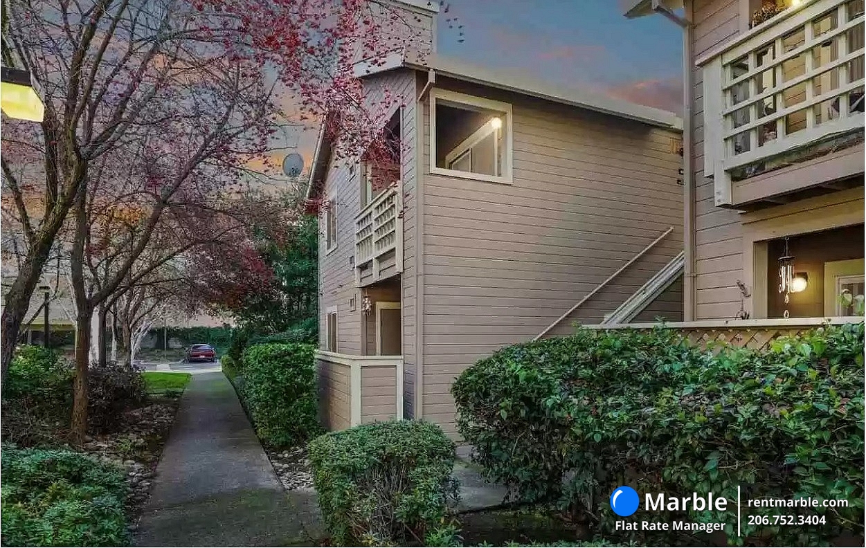 11150 Trinity River Dr, Apt 44, Rancho Cordova CA 95670 photo 2