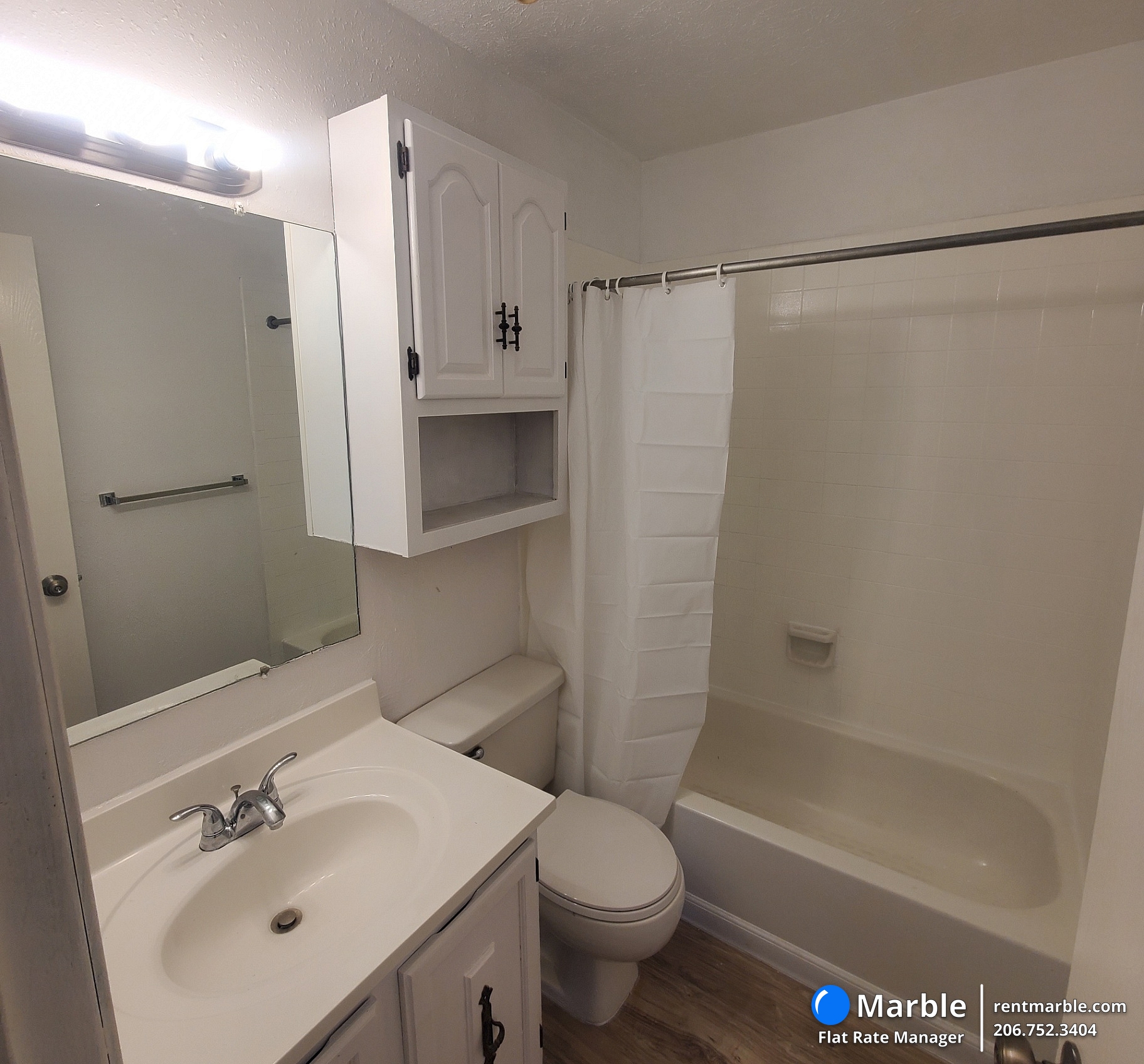 4915 Huntington Ave, Apt 2, Lincoln NE 68504 photo 4