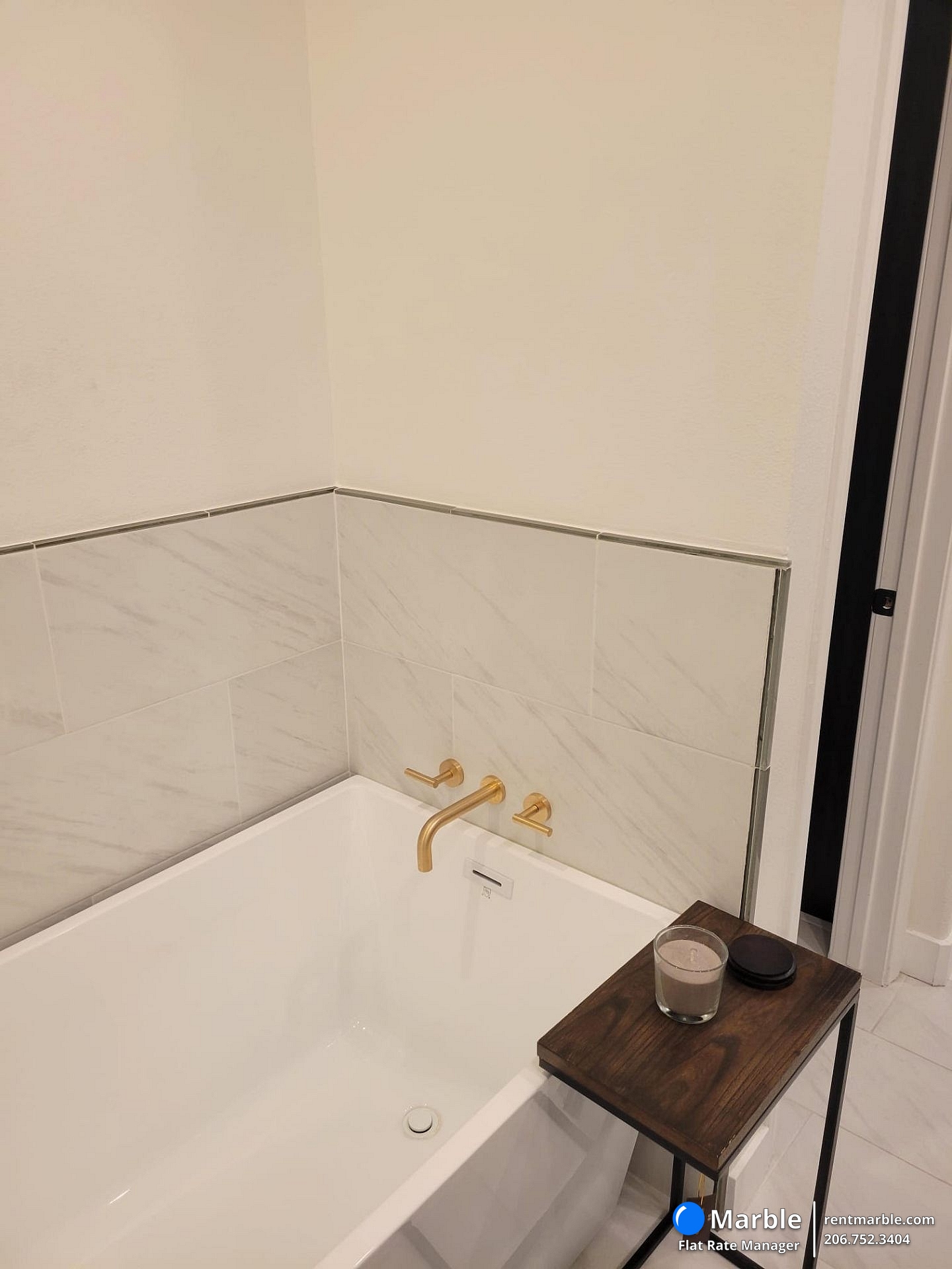 11667 Gorham Ave, Los Angeles CA 90049 photo 14