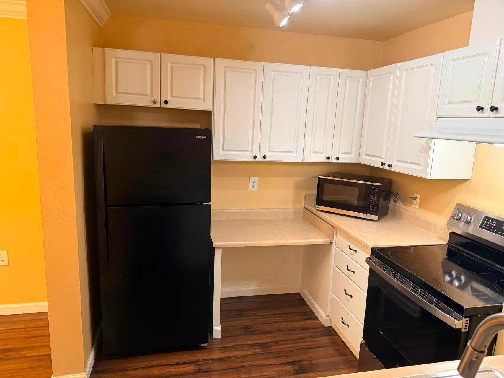 33020 10th Ave SW, Unit D204, Federal Way WA 98023 photo 7