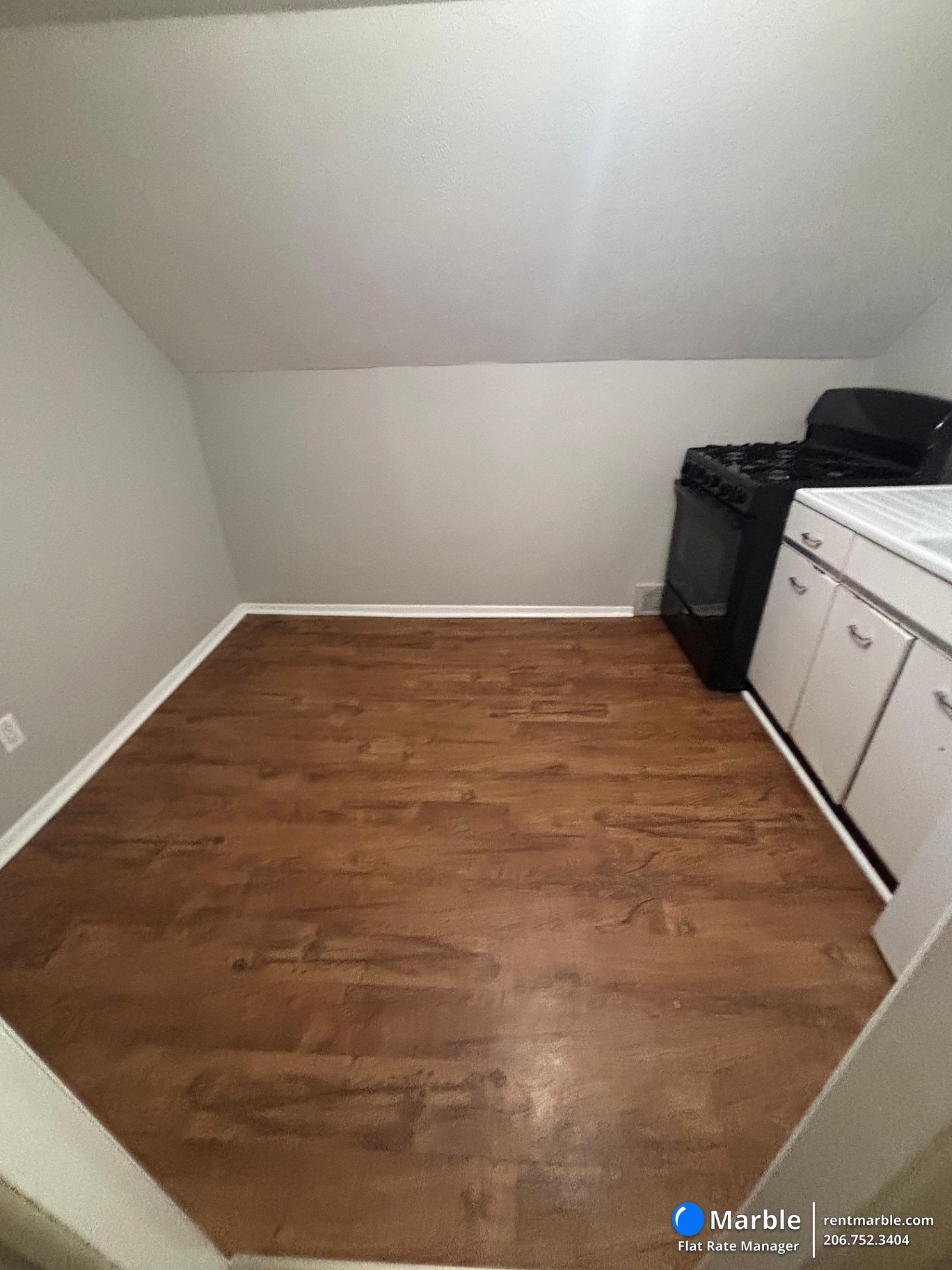 3340 West Blvd, Apt 3, Cleveland OH 44111 photo 4