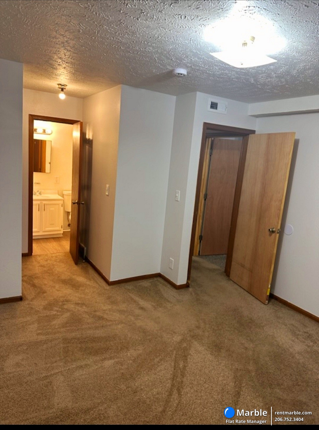 4915 Huntington Ave, Apt 2, Lincoln NE 68504 photo 8